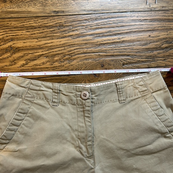 Talbots Petites Stretch Khaki Shorts - Picture 9 of 14